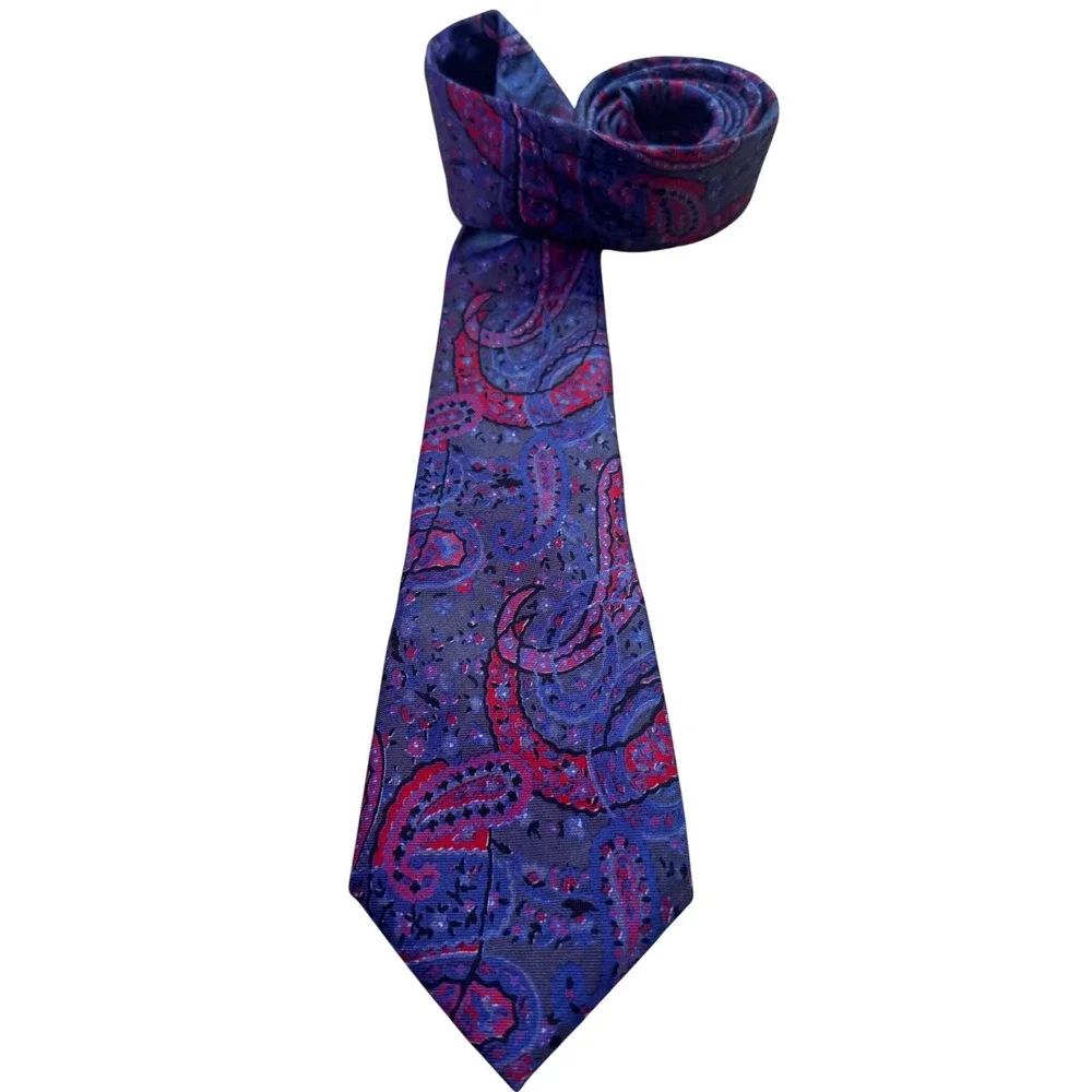 Burlington Taj Mahal Hotel Bombay‎ Mens Pure Silk Paisley Tie Purple Red Blue