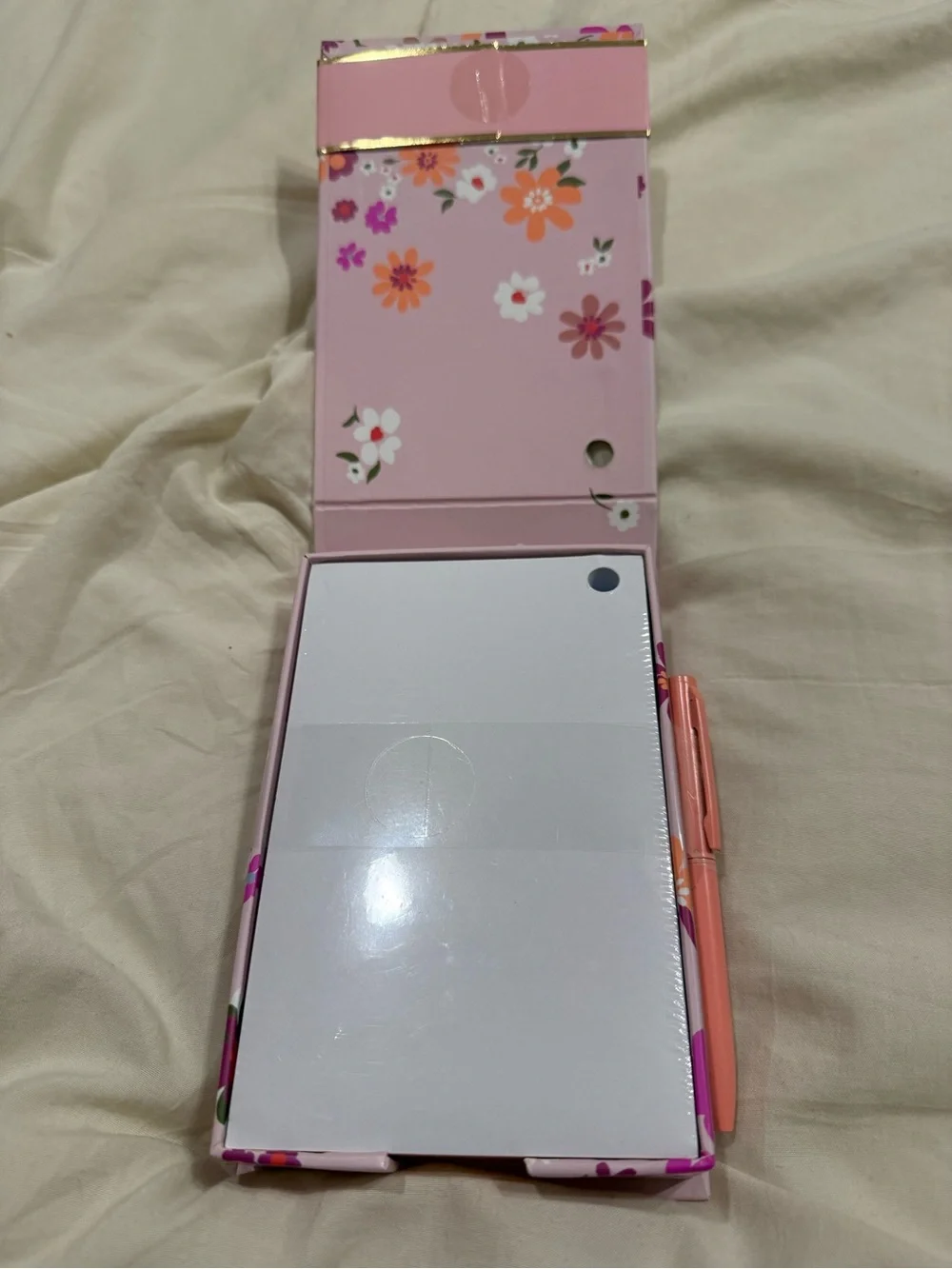 kate spade add touch