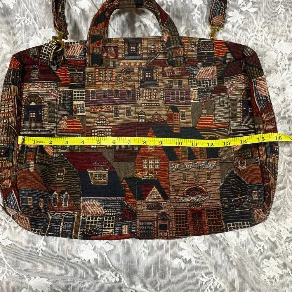 Tapestry-Pattern Women’s Laptop Bag in Multicolor