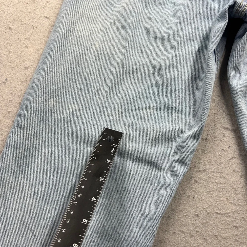 Levis levi 550