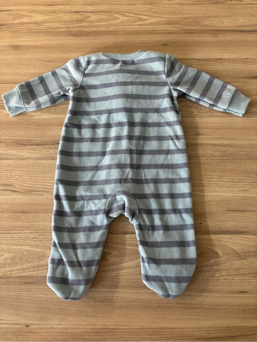 Child of Mine by Carter’s 0-3M blue stripe dinosaur zip sleeper