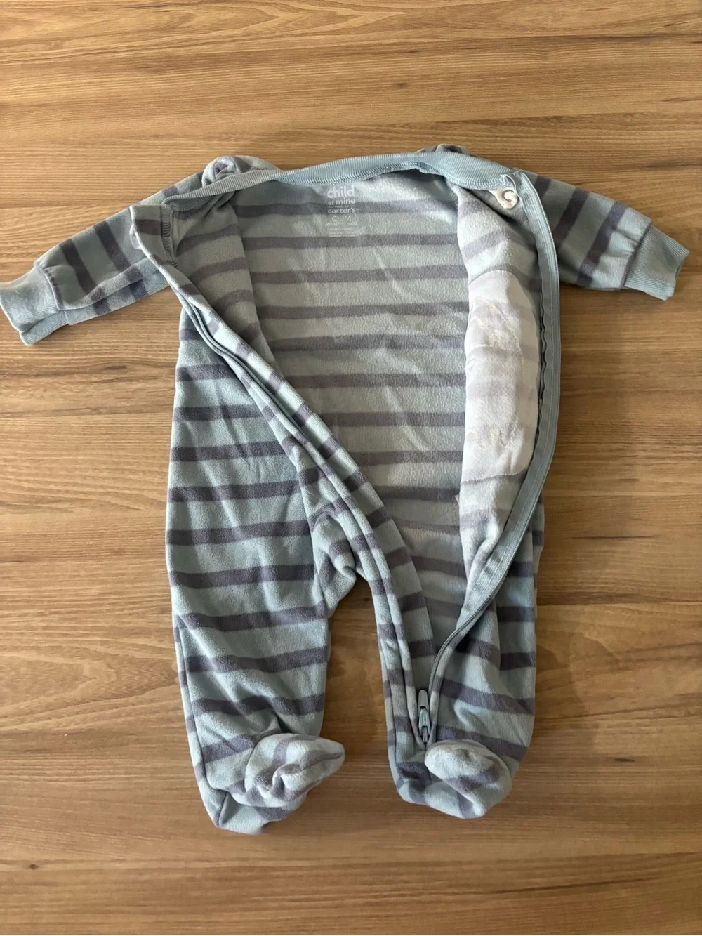 Child of Mine by Carter’s 0-3M blue stripe dinosaur zip sleeper