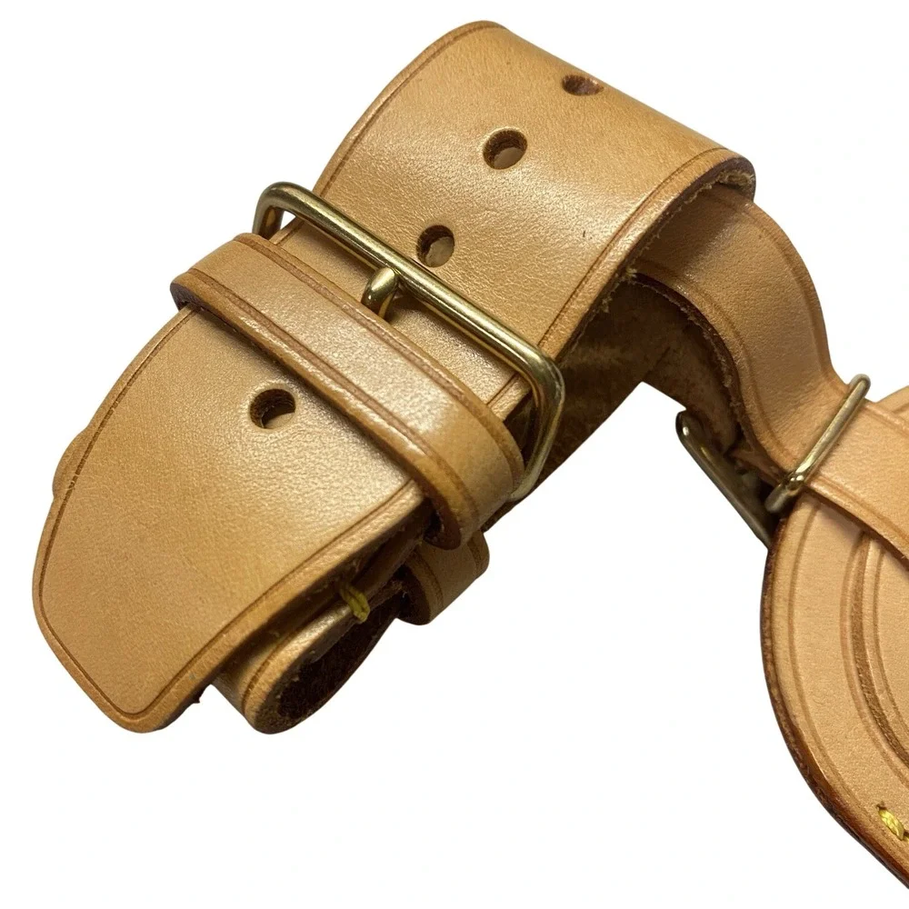 Louis Vuitton please see