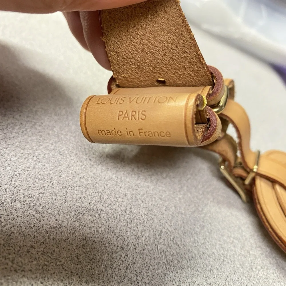 Louis Vuitton please see