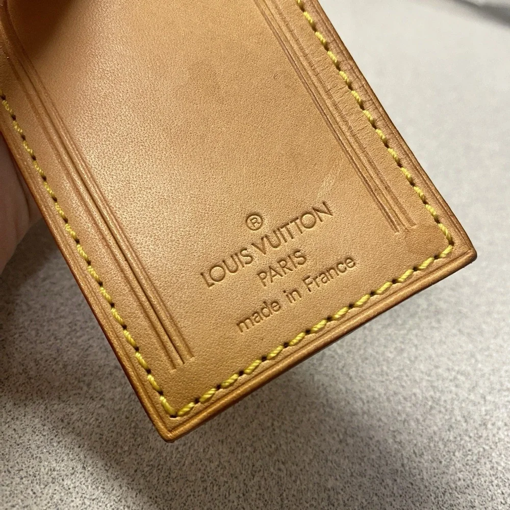 Louis Vuitton please see