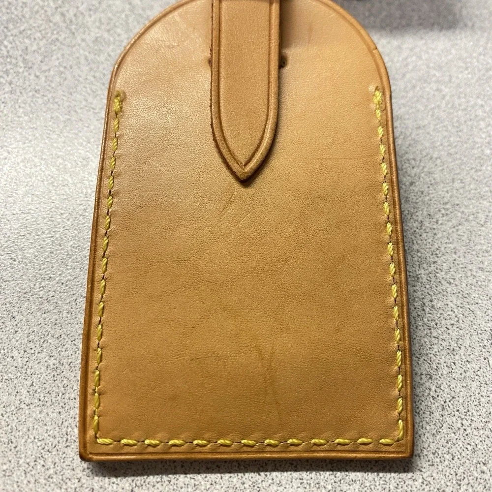 Louis Vuitton please see