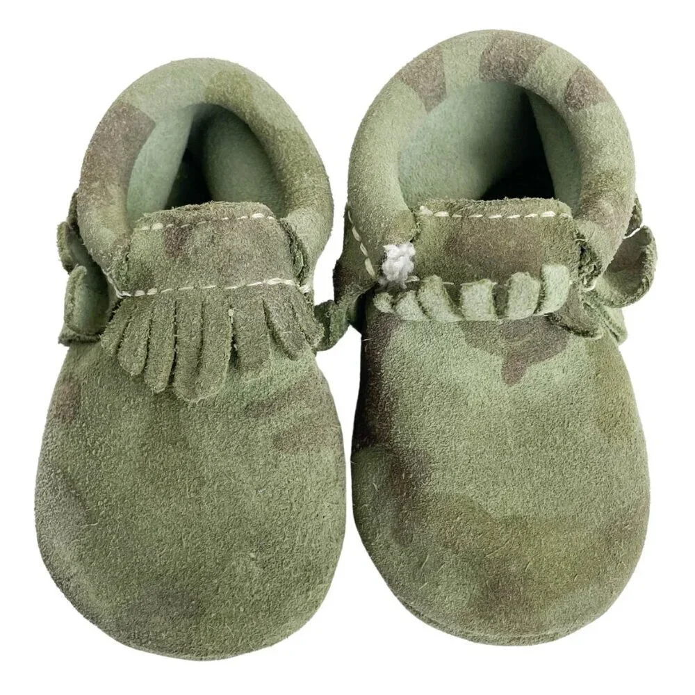 Freshly Picked Premium Suede‎ Leather Camoflage Moccasin Baby Crib Shoe - Size 3