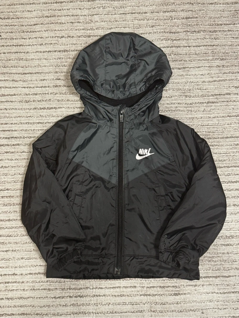 Nike Toddler Windbreaker 2T‎ Black Hooded Jacket Logo Peeling