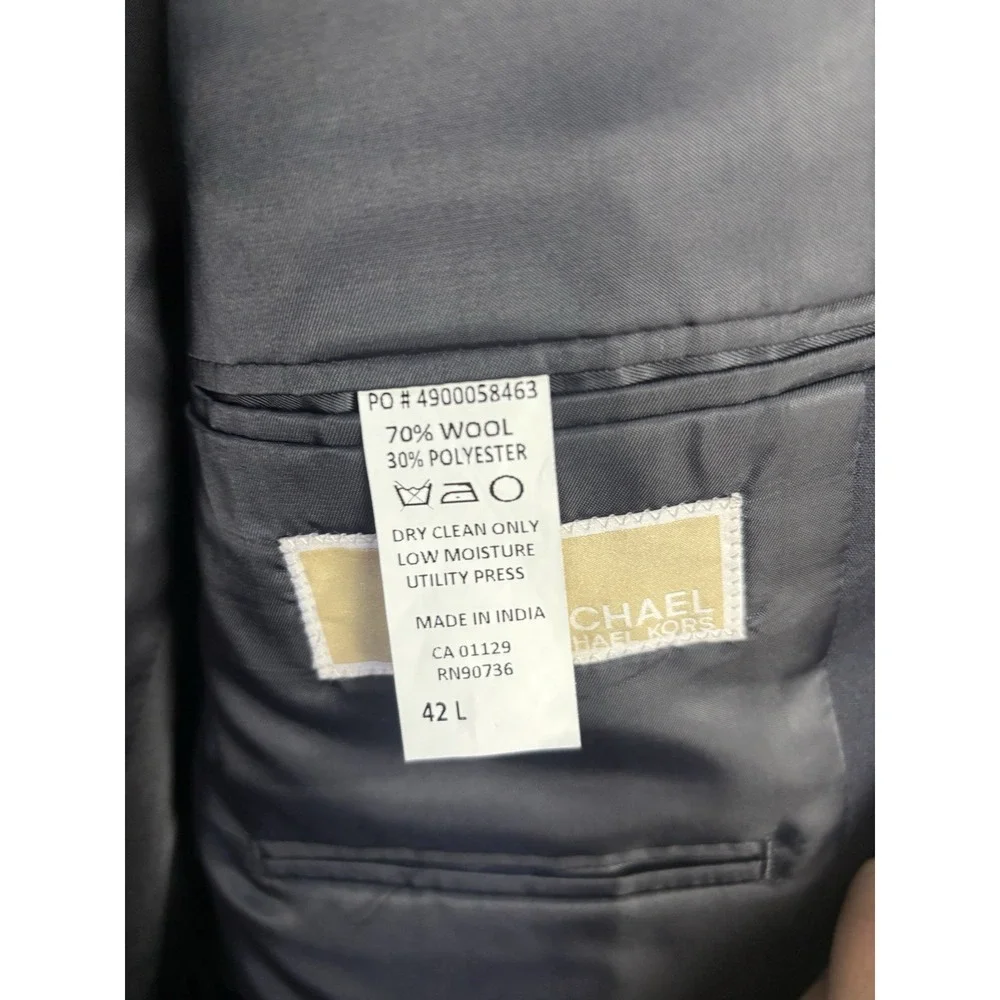Michael‎ Kors Men's 42L Wool Two Silver Button Navy Blazer Sport Coat Jacket