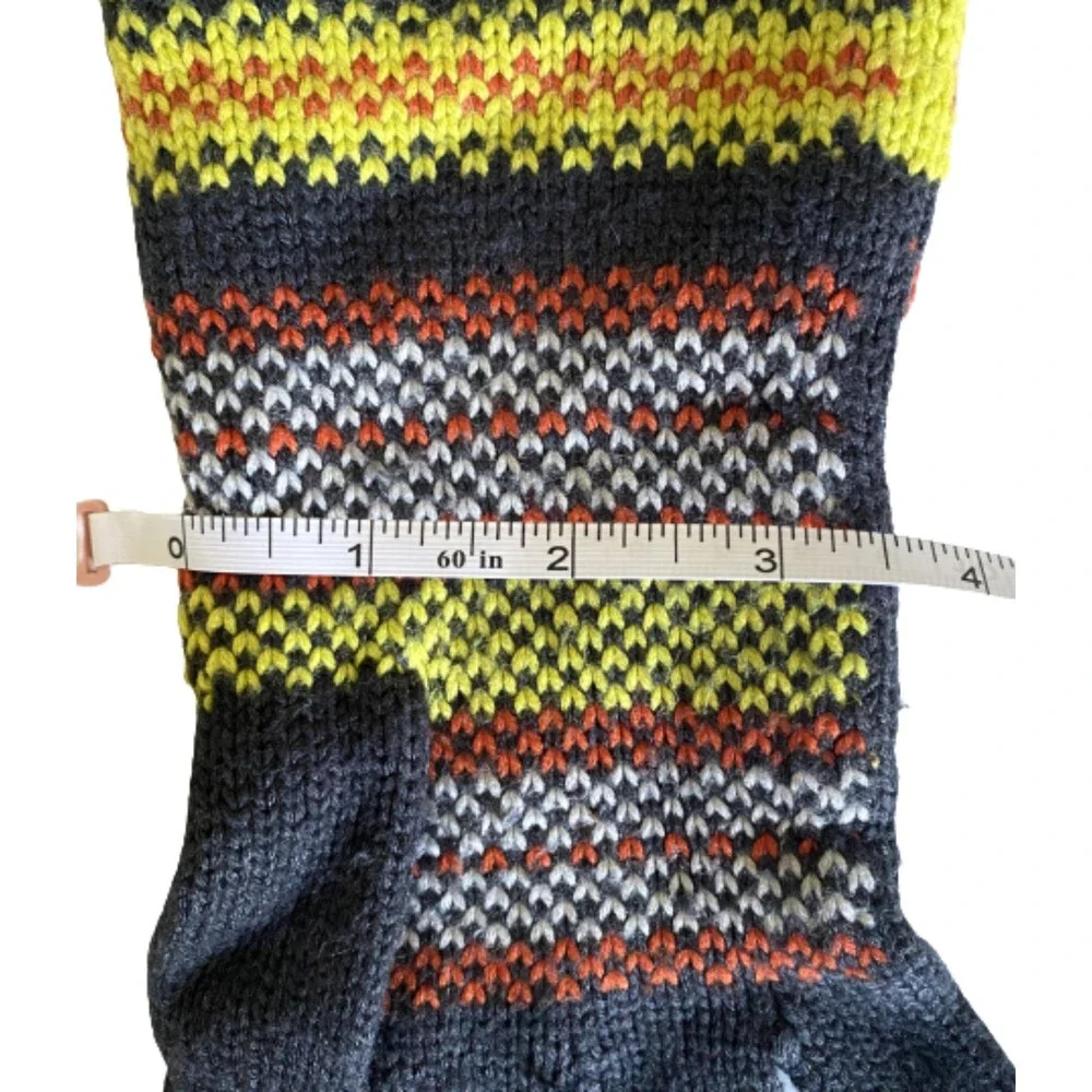 Echo multicolor geometric