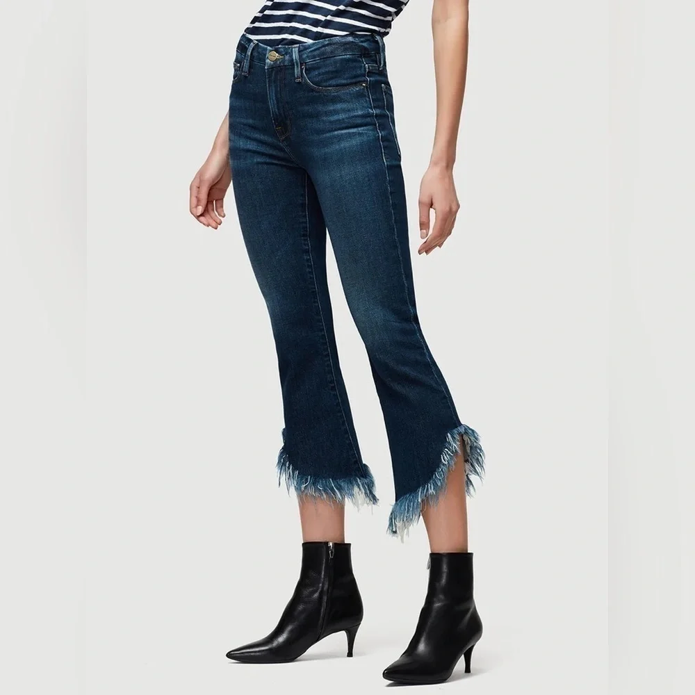 FRAME - Le Crop Mini Boot Jean Shredded Raw Hem in Bayberry