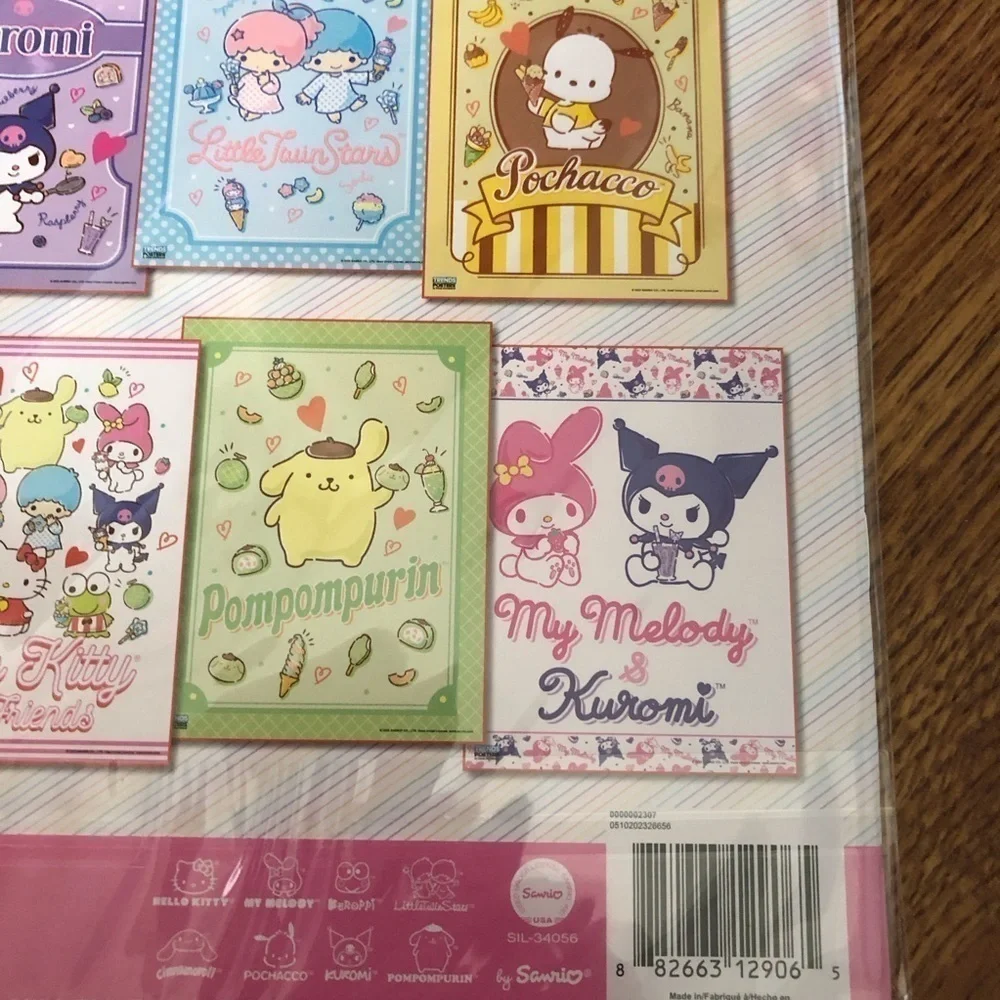 Hello Kitty posters set
