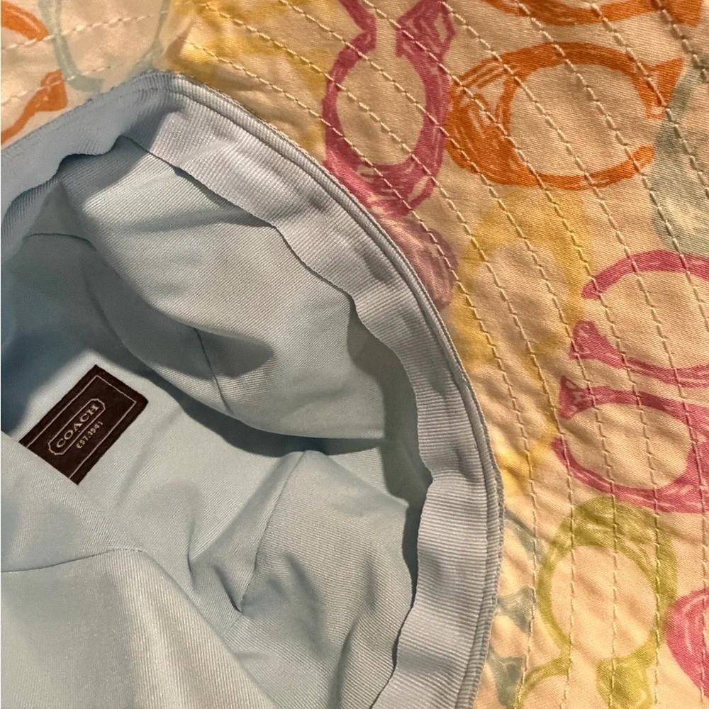 Coach stylish light