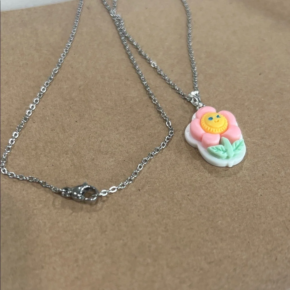 N/A adorable flower