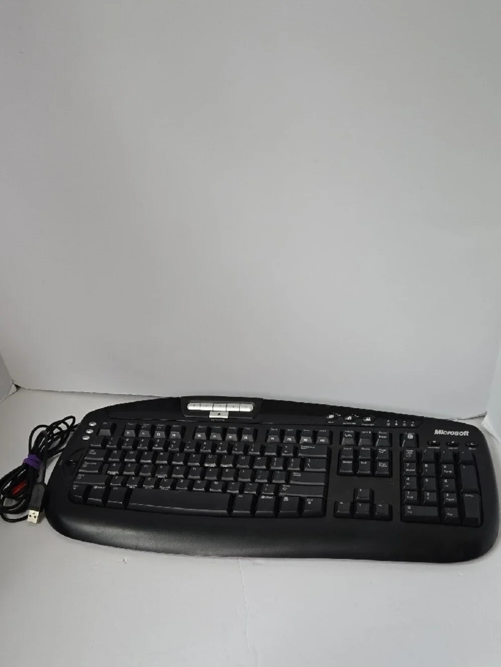 Microsoft USB Wired Digital Media Keyboard 1.0A Model 1031 - Black