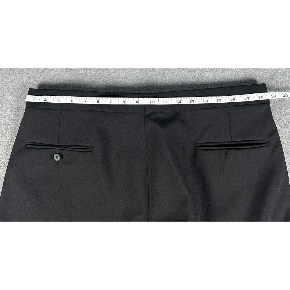 Hardwick item tuxedo