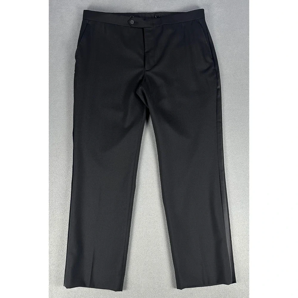 Hardwick item tuxedo