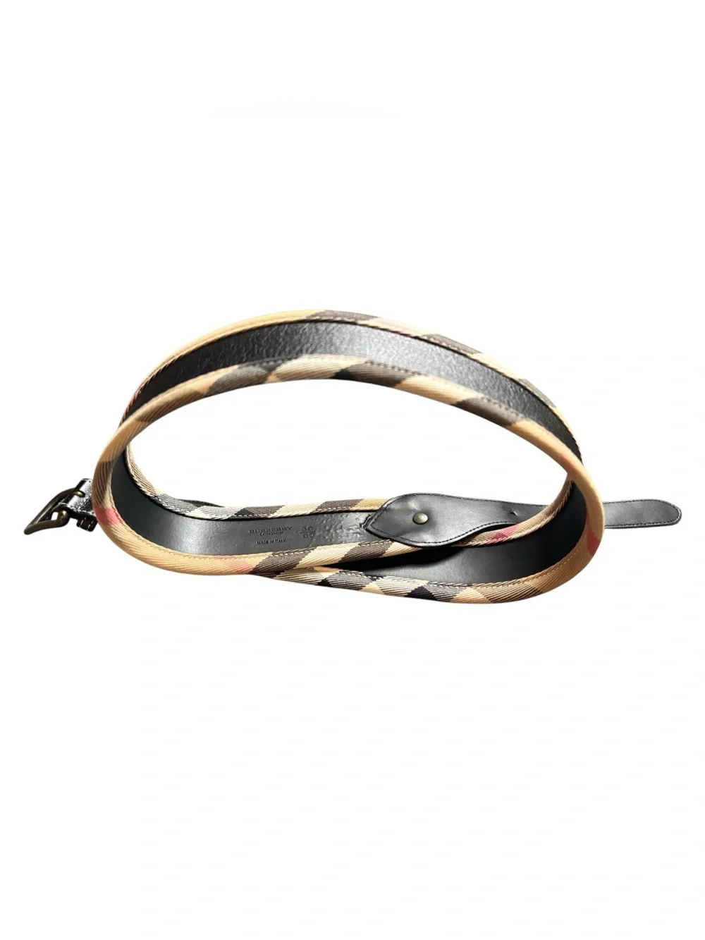 Burberry stylish belt