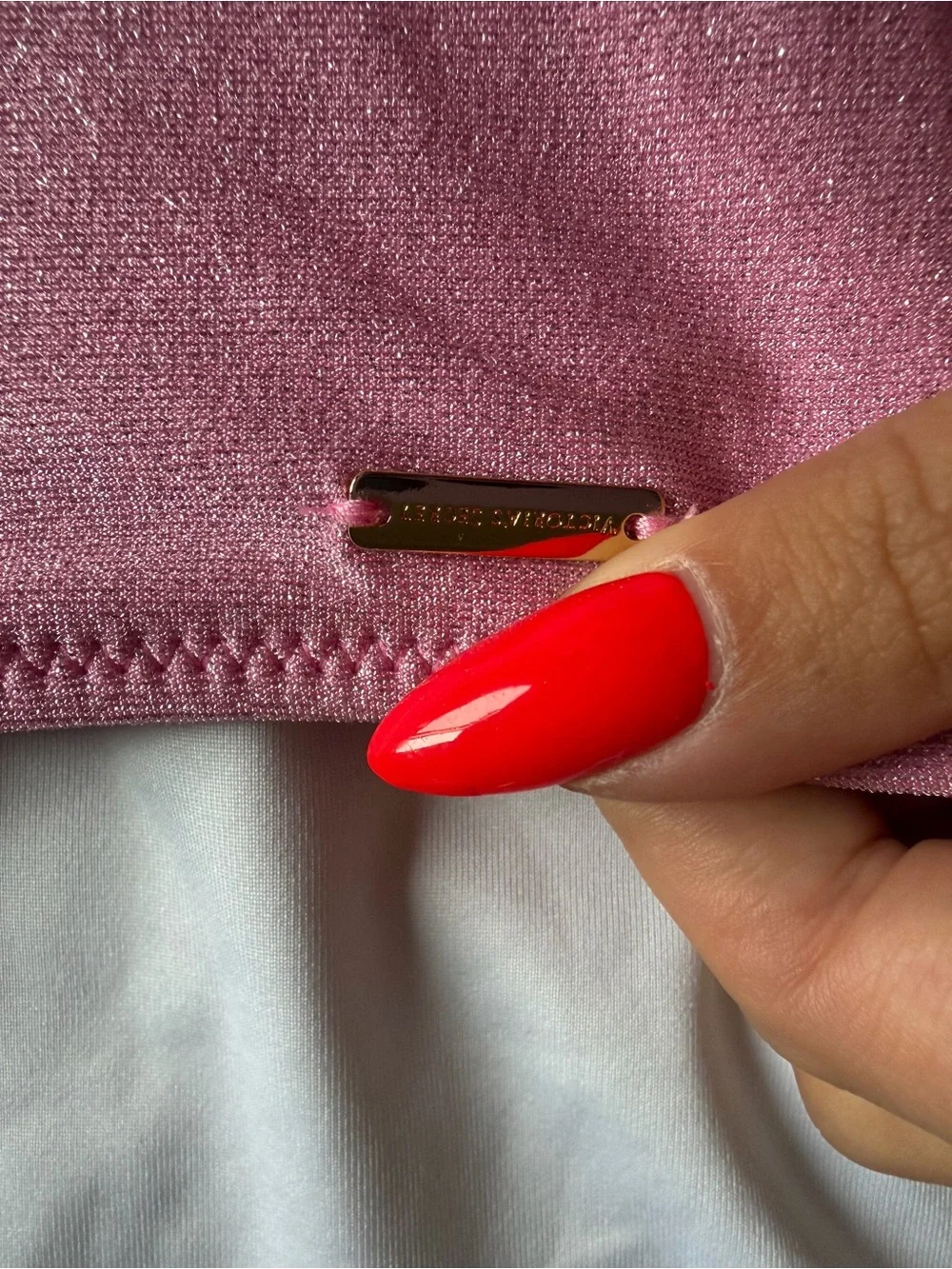 PINK Victorias Secret sleek one