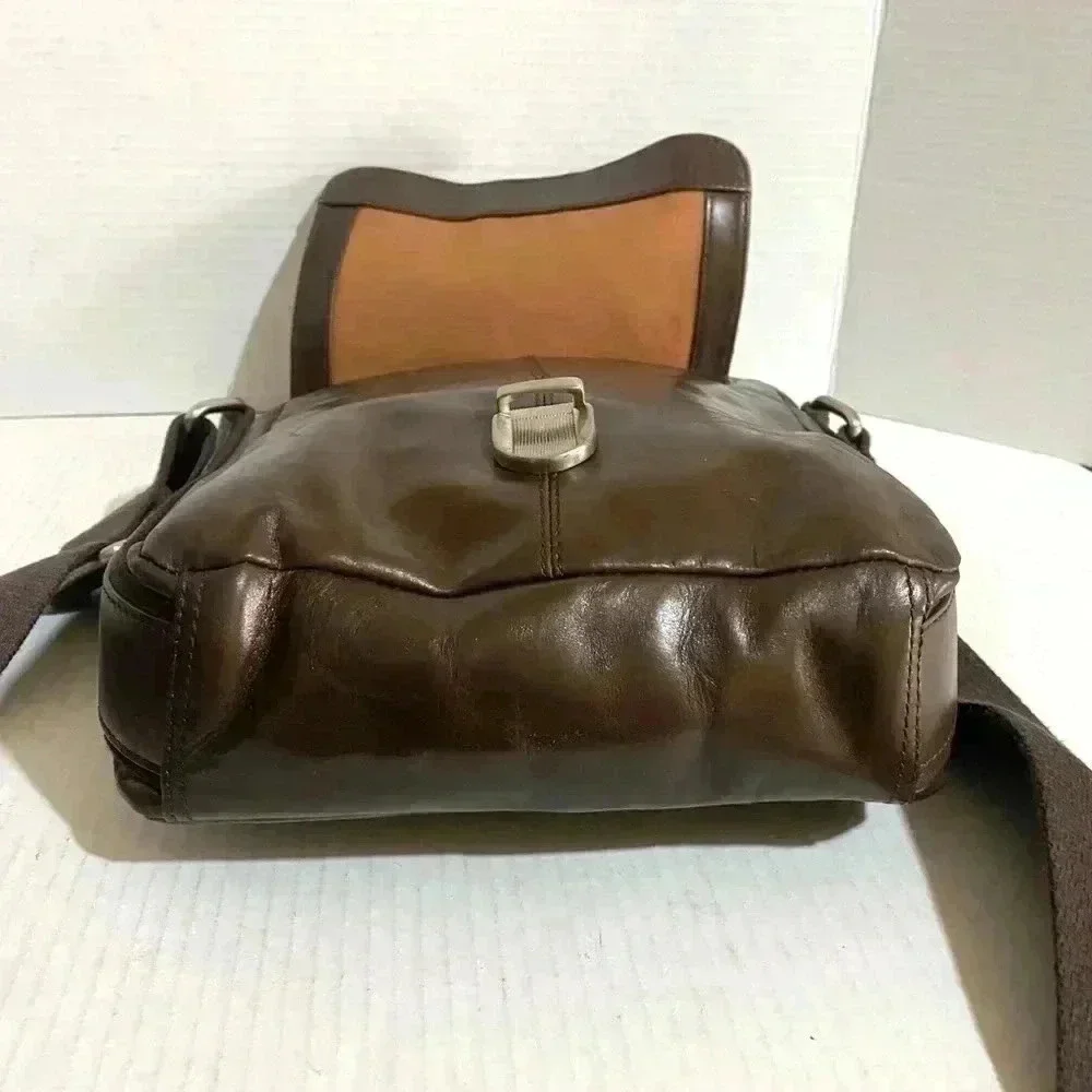 Fossil unisex brown