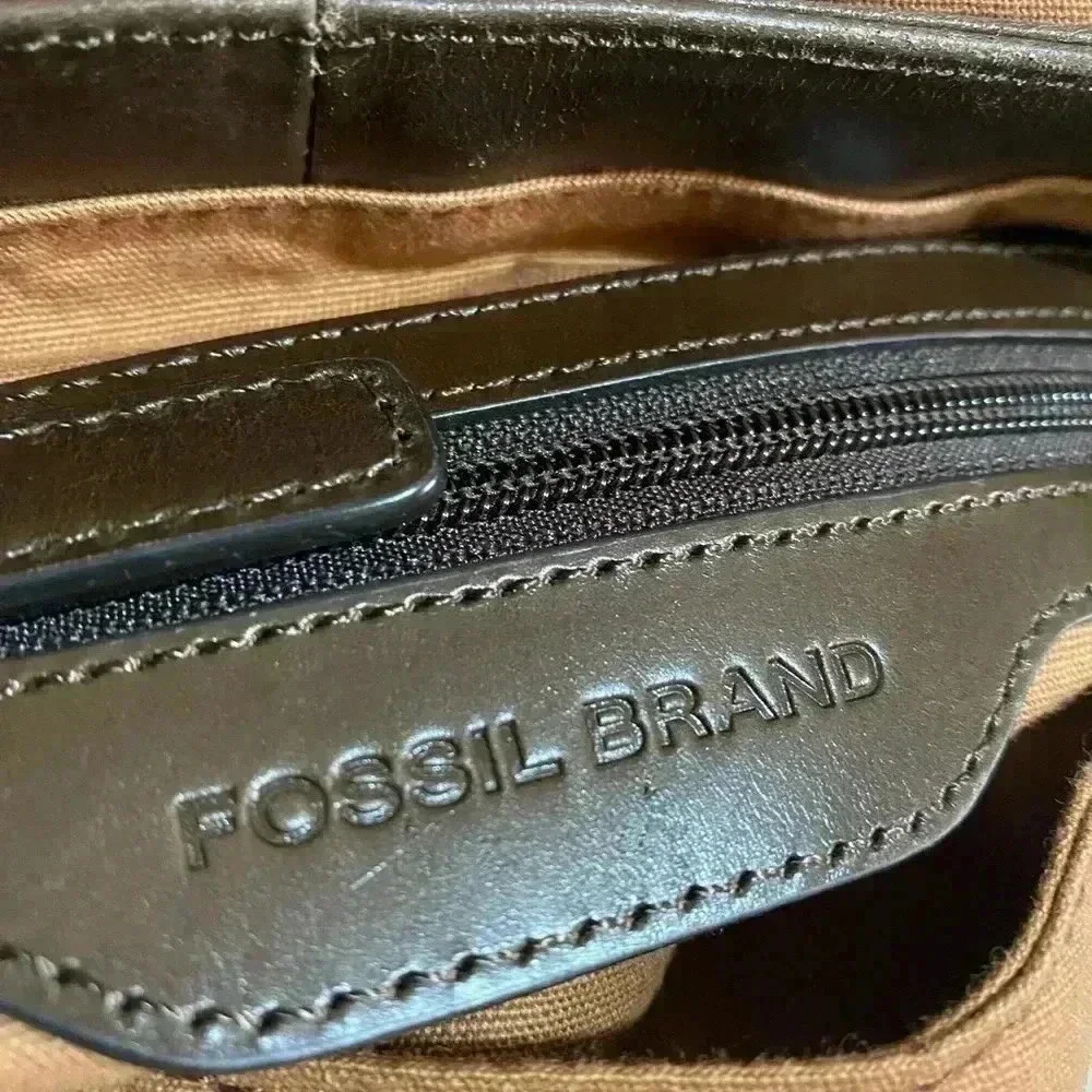 Fossil unisex brown