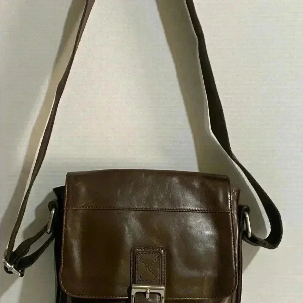 Fossil unisex brown