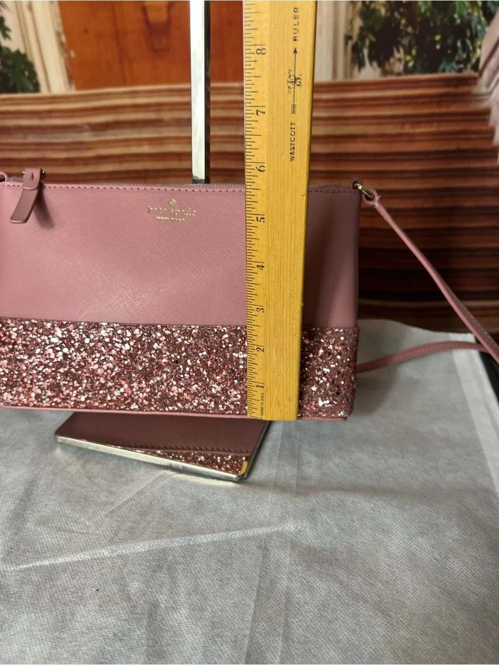 NWOT Kate Spade Leather Greta Court Glitter Ramey Crossbody Bag, Zip Closure 💖