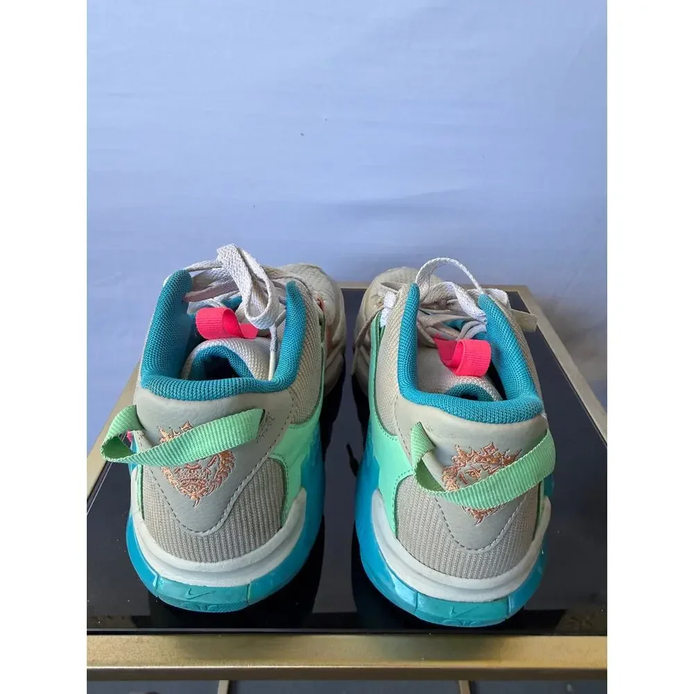 Nike step onto