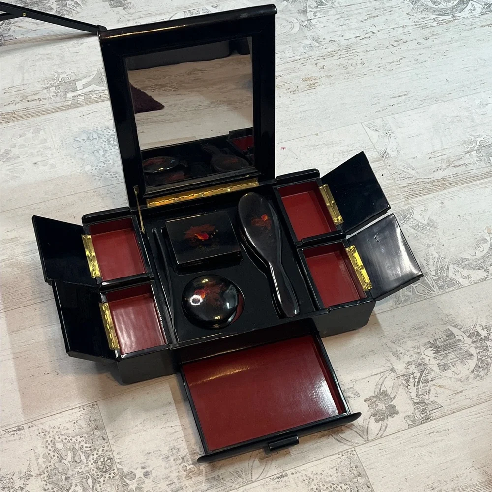 Vintage Chinoiserie Lacquer Vanity Set Goldfish Design
