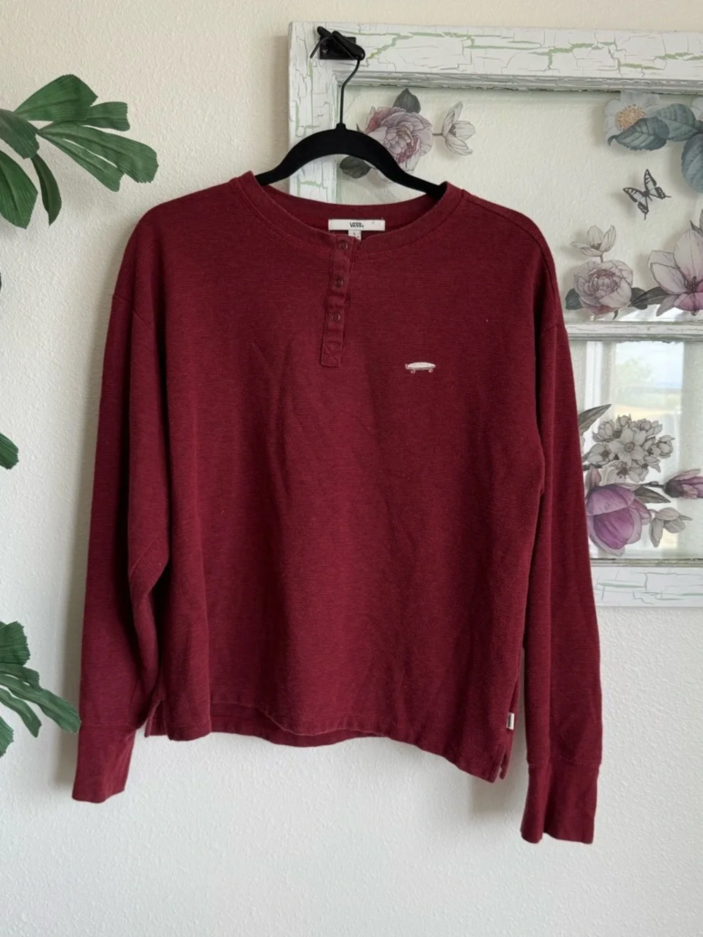 Vans Unisex Burgundy Long-Sleeve Henley Sweatshirt Size L