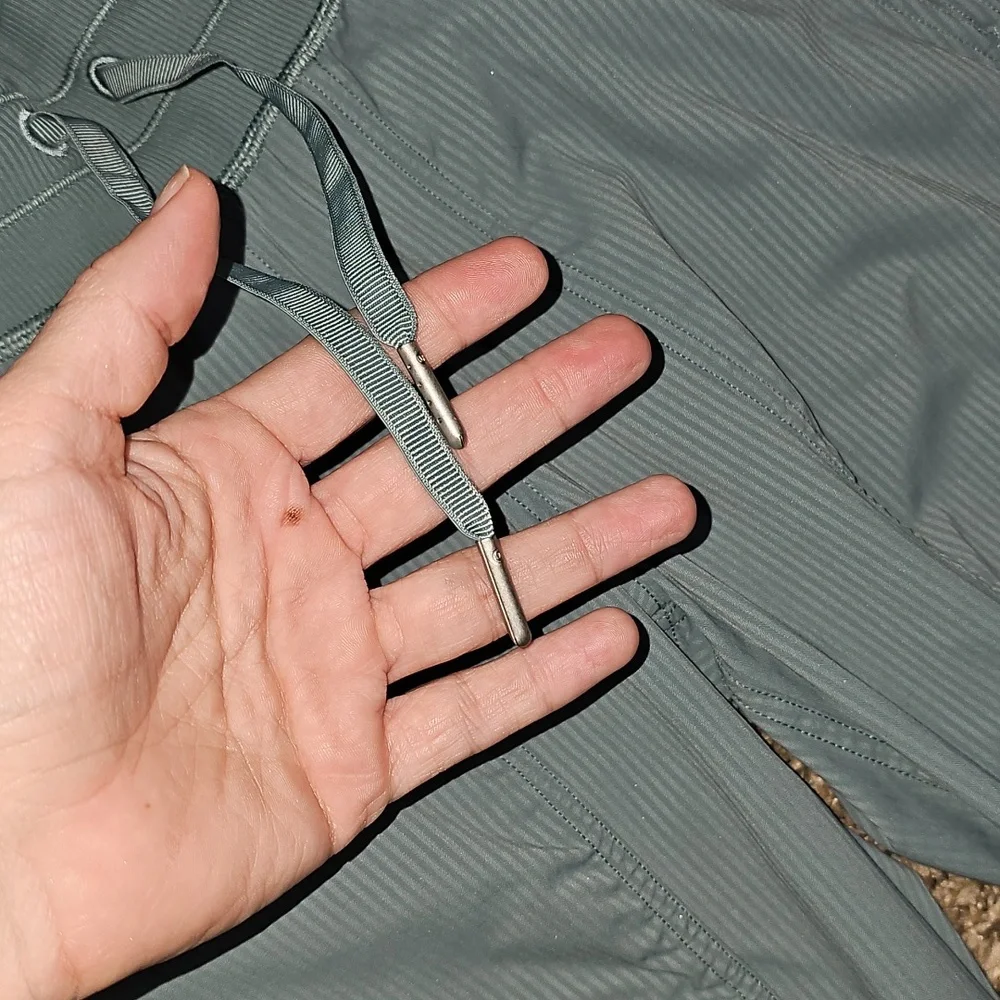 lululemon athletica joggers nwots