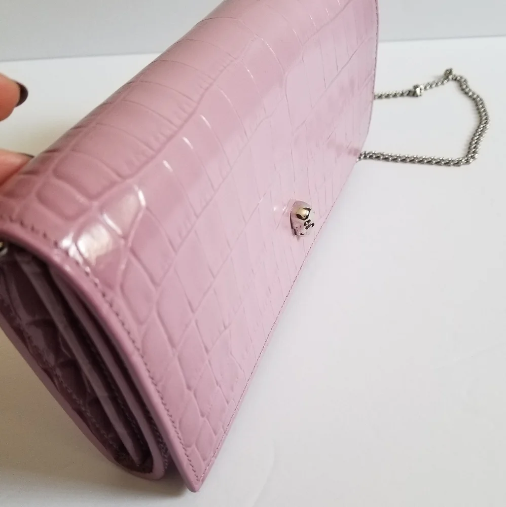 Alexander McQueen alexander mcqueen