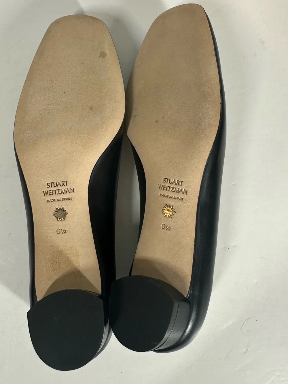 Stuart Weitzman classic black