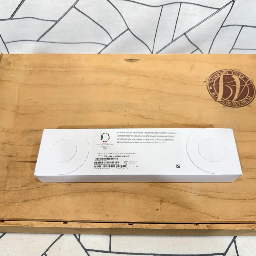 Apple boxes watches perfect