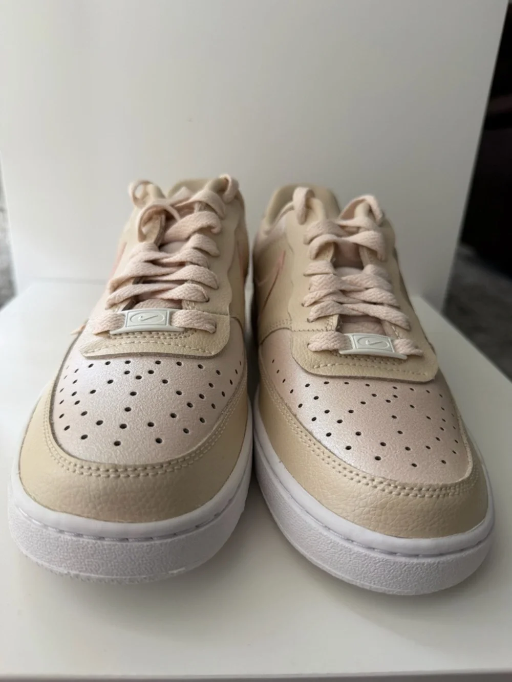Nike sail or