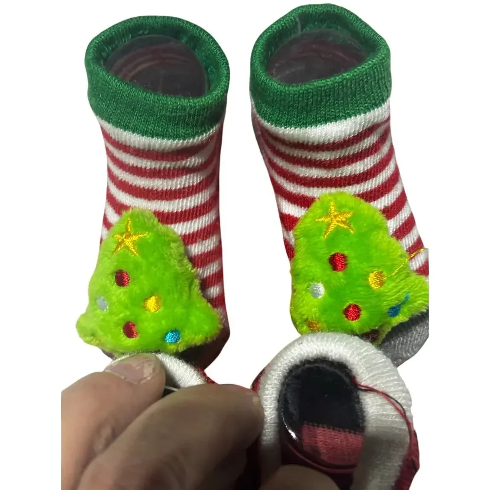 Mistletoes Baby Christmas socks Santa face and Christmas trees nwt