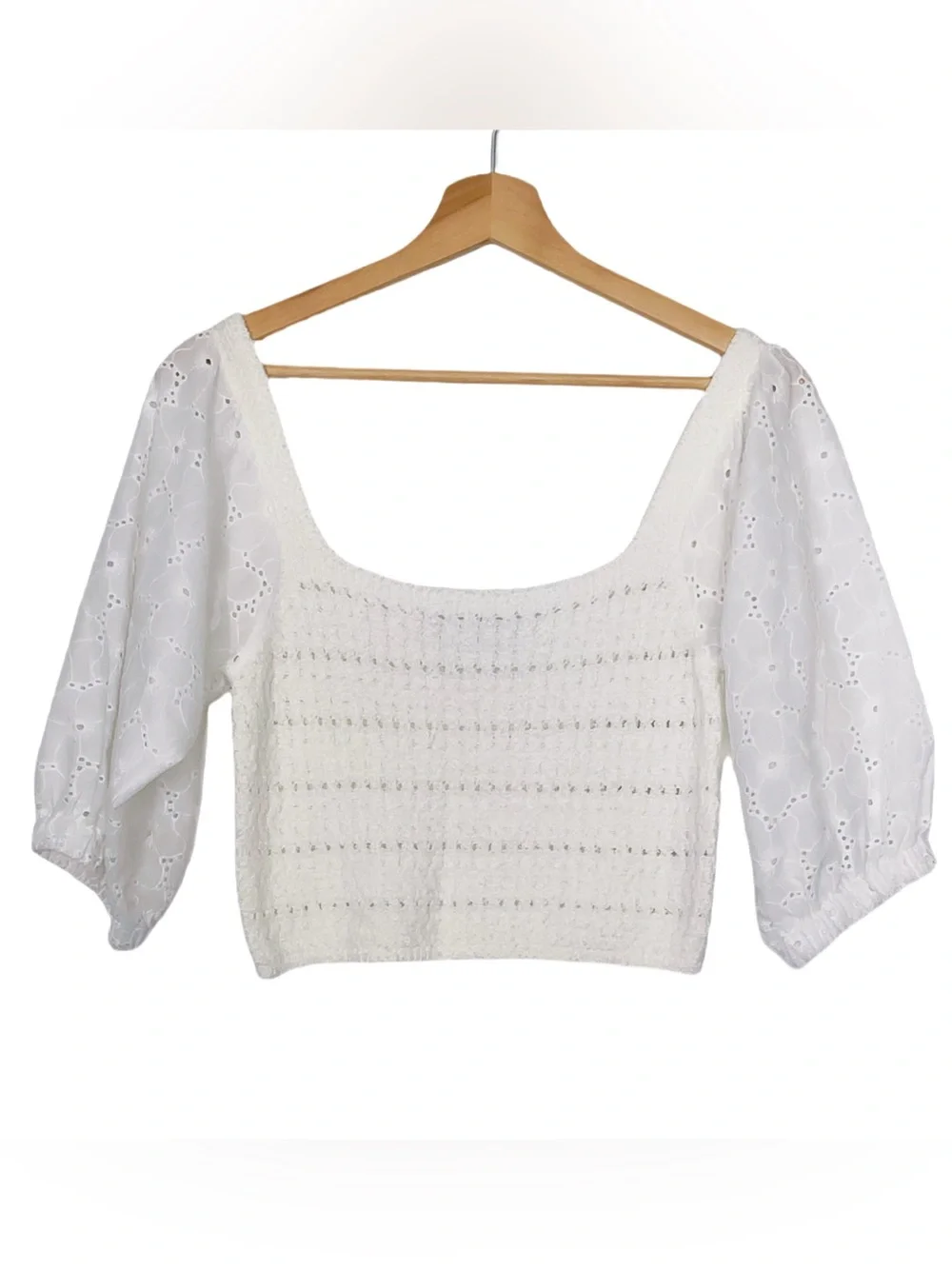Zara Contrast Knit Crop Top White Eyelet Size Medium