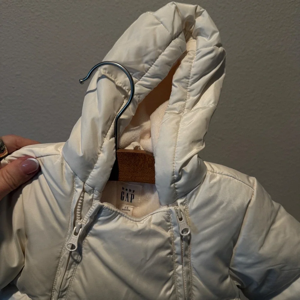 GAP baby hooded