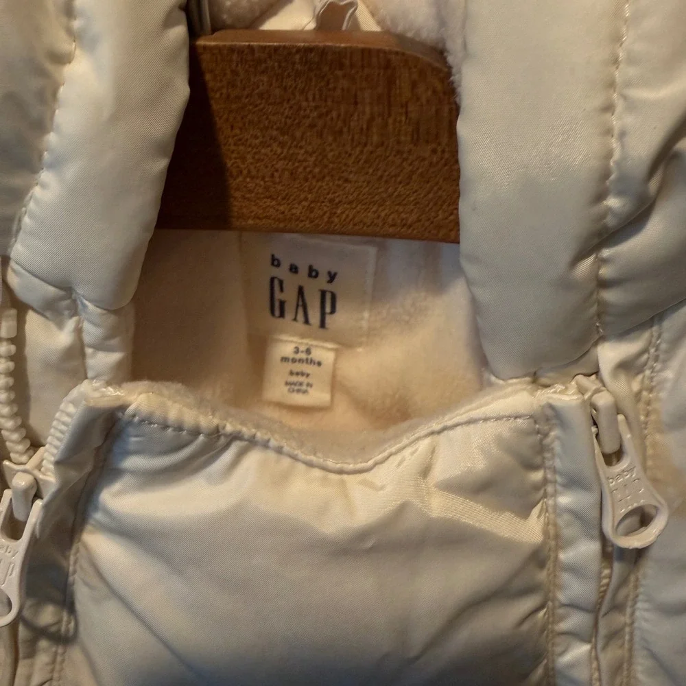 GAP baby hooded