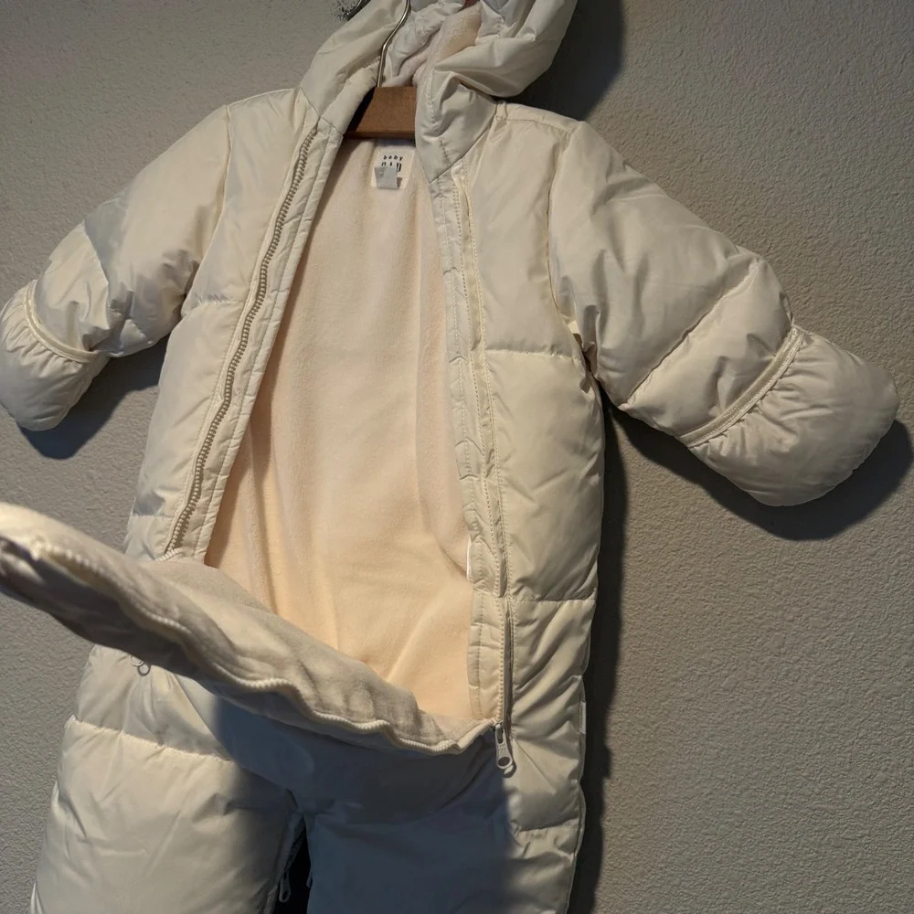 GAP baby hooded