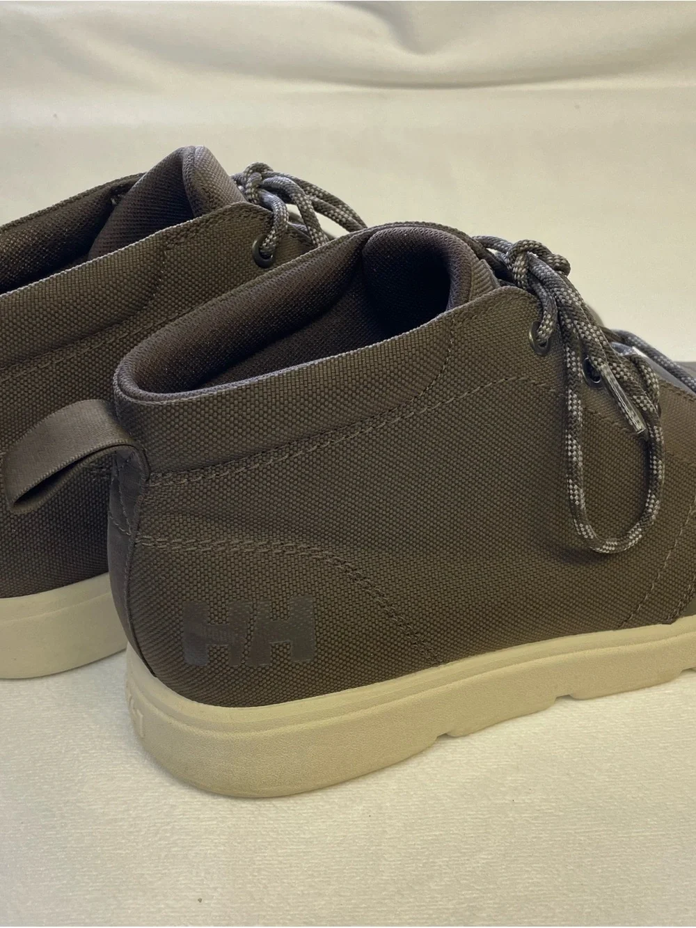 Helly Hansen brown chukka