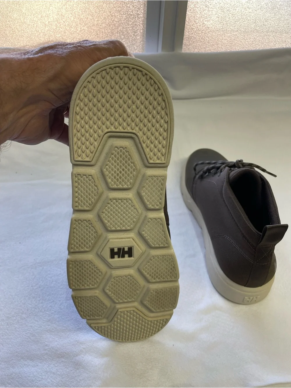 Helly Hansen brown chukka