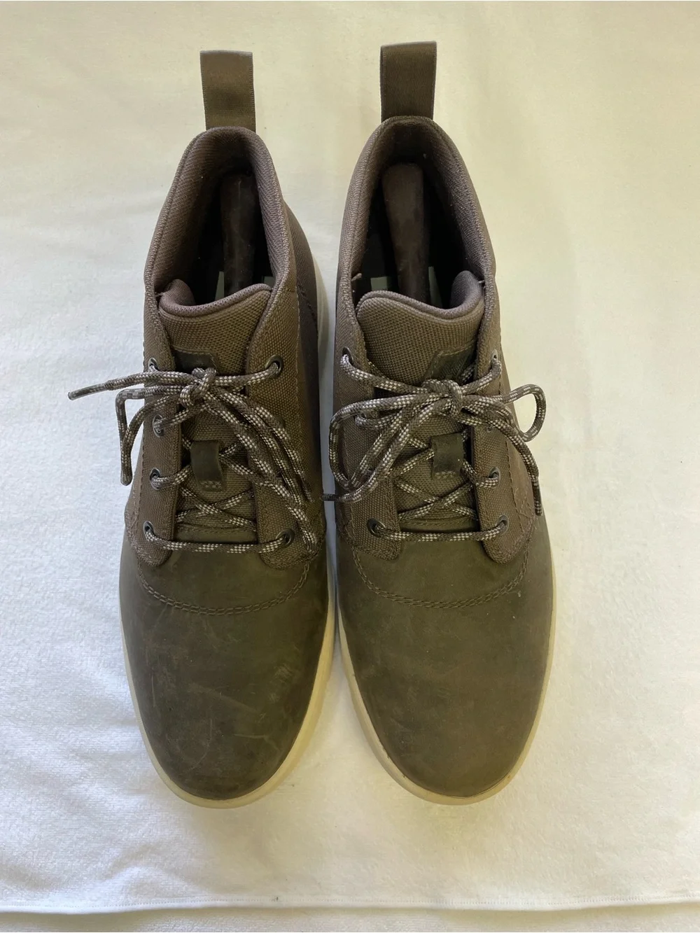 Helly Hansen brown chukka