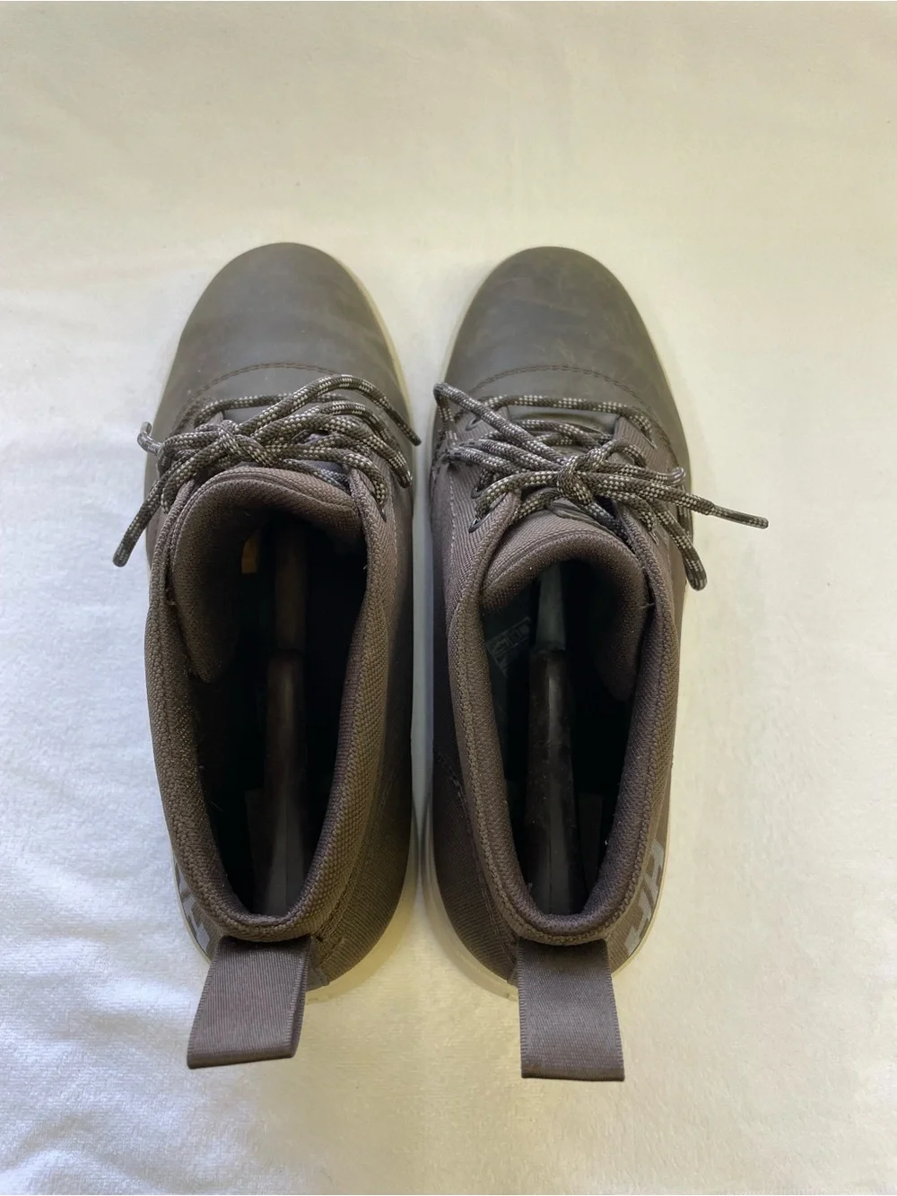 Helly Hansen brown chukka