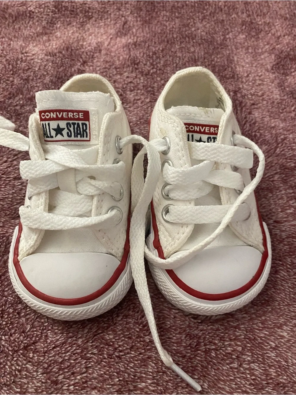 Converse infant White & Red Classic Canvas Sneakers