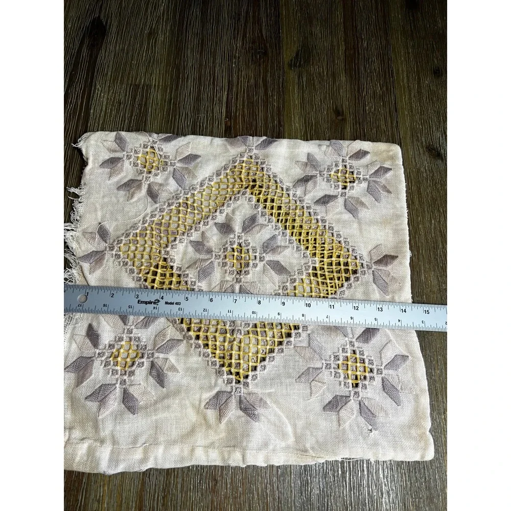 N/A handcrafted vintage