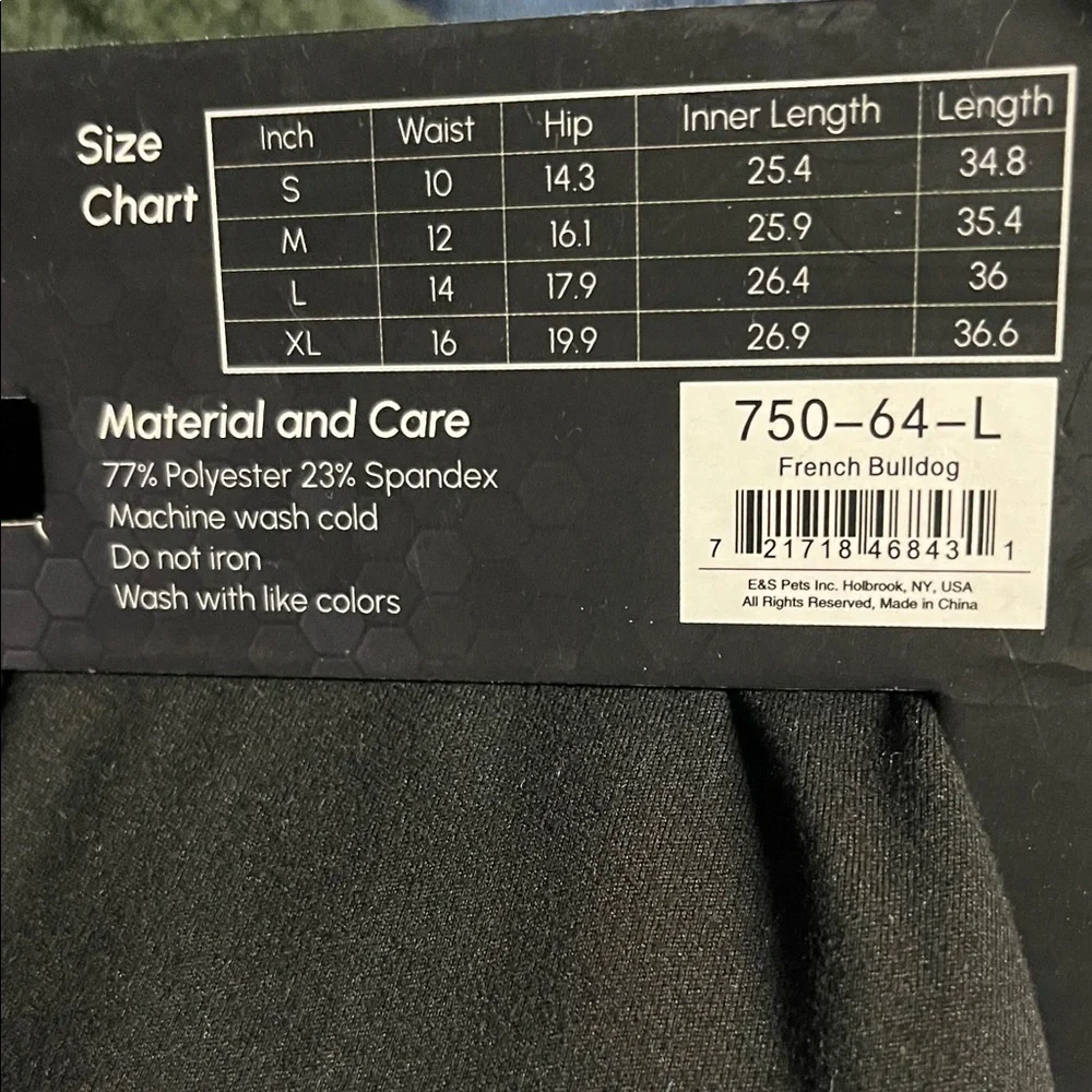 E&S Pets cozy black