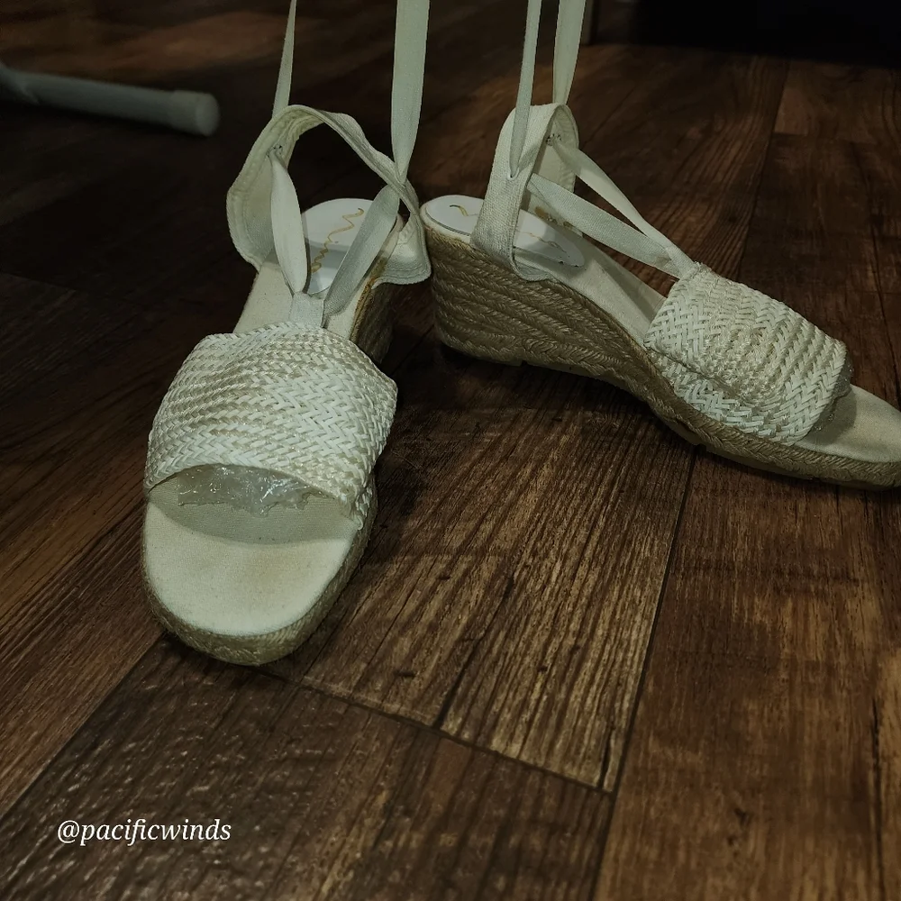 Nina euc vintage