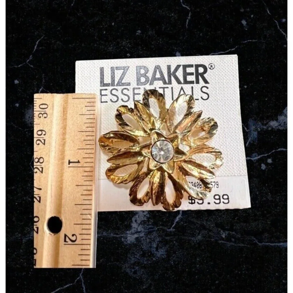 Golden Liz Baker Essentials Flower Brooch w/ Rhinestone Elegant Vintage Jewelry‎