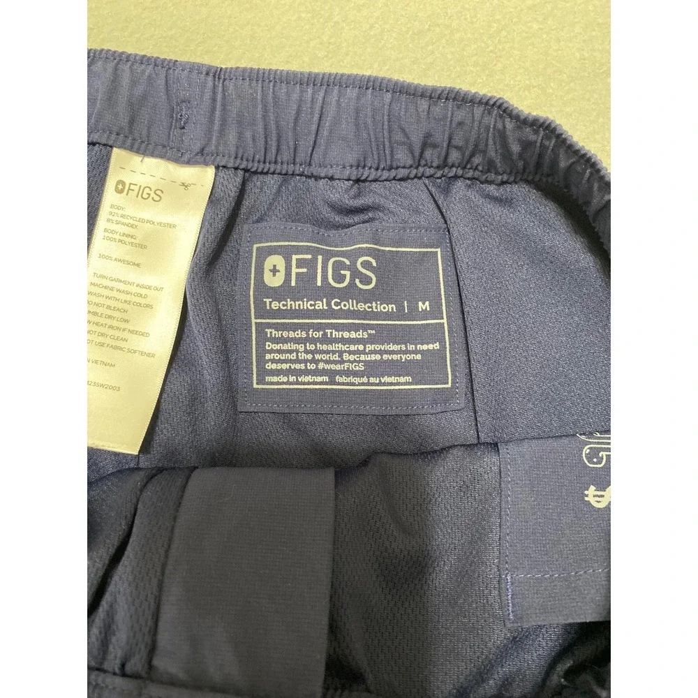 FIGS Technical Collection Mens Navy Blue Scrub Pants Medium Cargo Zip Fly